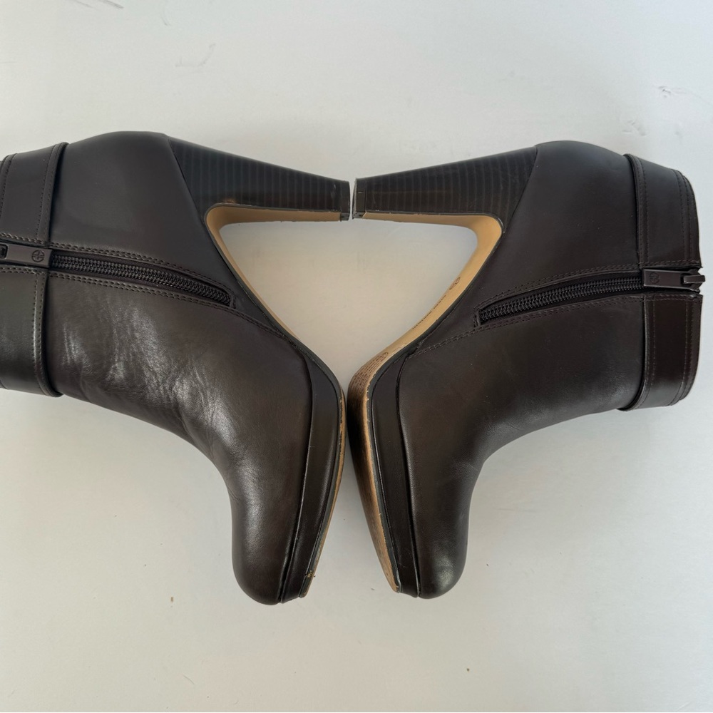 Giani Bernini Dark Brown Heeled Boots - Picture 3 of 9